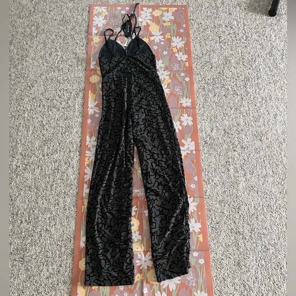 NWT UO Strappy Jumpsuit - Picture 7 of 10